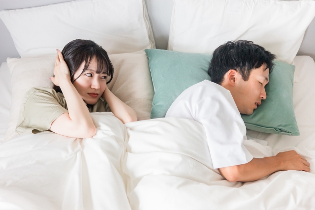 いびきのイメージ写真